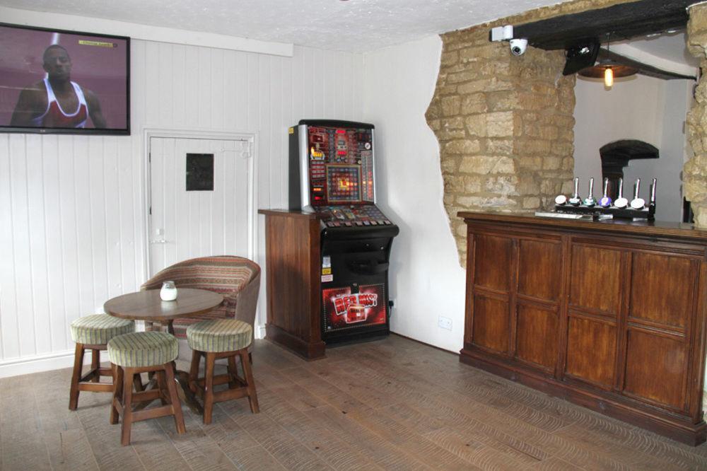 The Woolpack Inn Kettering Exterior photo